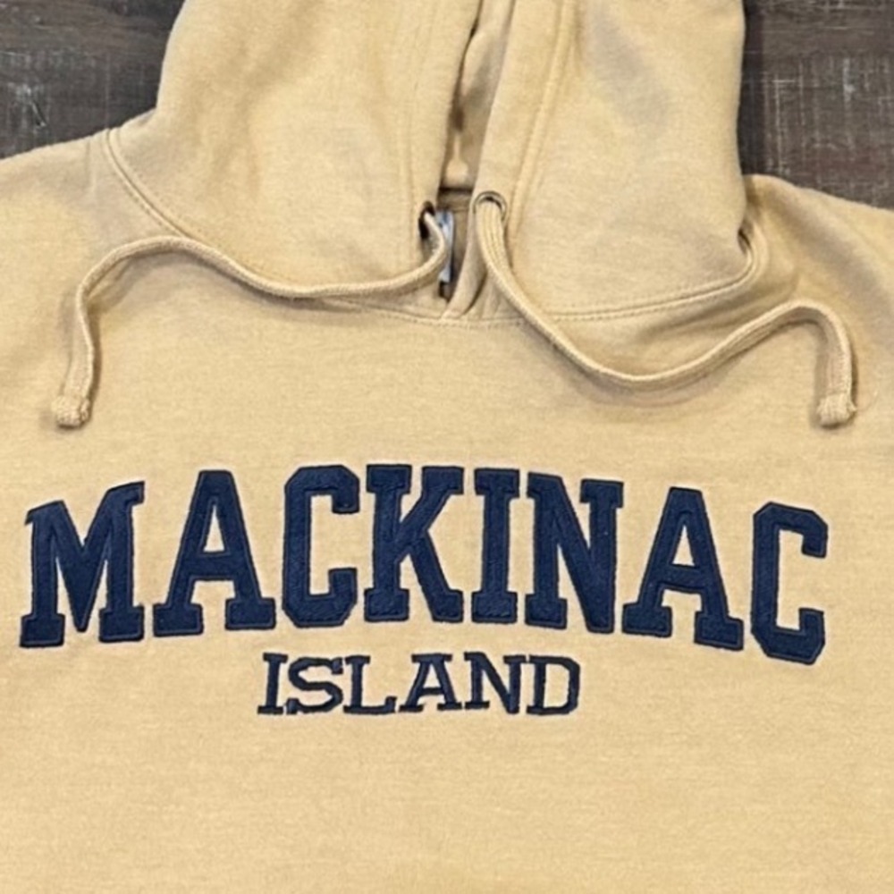 Great Lakes Unsalted Apparel Mackinac Island Hoodie Tan XL Michigan Sweatshirt - Picture 3 of 5